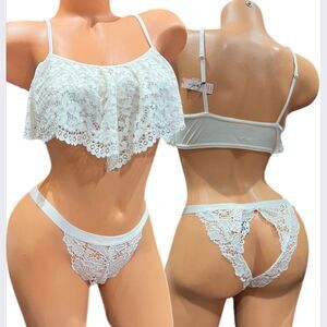 Victorias Secret Set Body Lace Ruffle bralette bra Peekaboo Cheekini panty Small